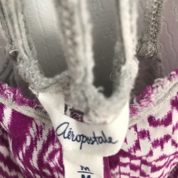 Tops4-pc Set Junior Size Medium Old Navy,Aeropostale,American Eagle,L..A. Hearts - Picture 10 of 14